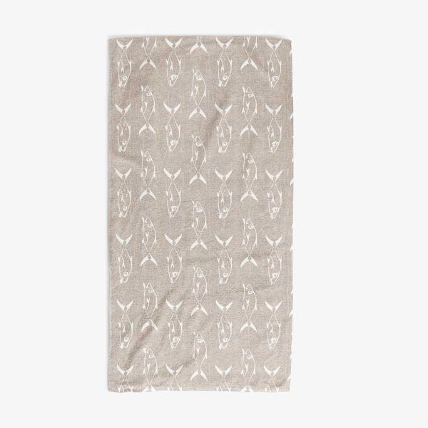 Coastal Fish Patterned Bath Towel in Beige and White.