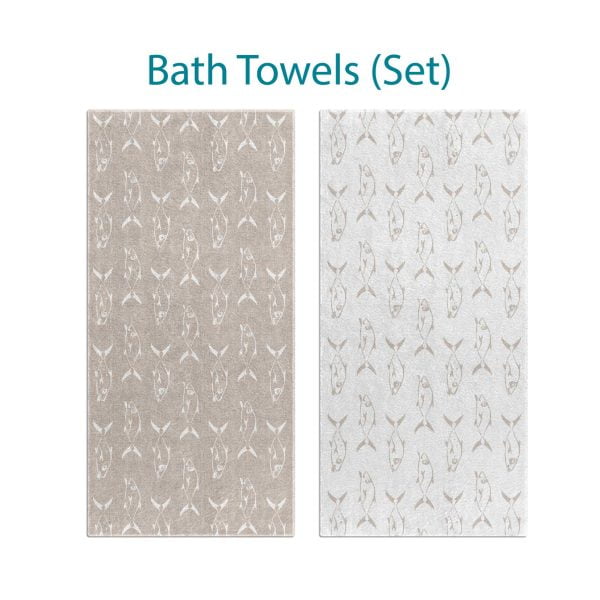 Coastal Fish Patterned Bath Towel Set in Beige and White.